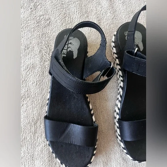 Sorel Women's Cameron™ Flatform Wedge Sandal Size 8 - Picture 4 of 7